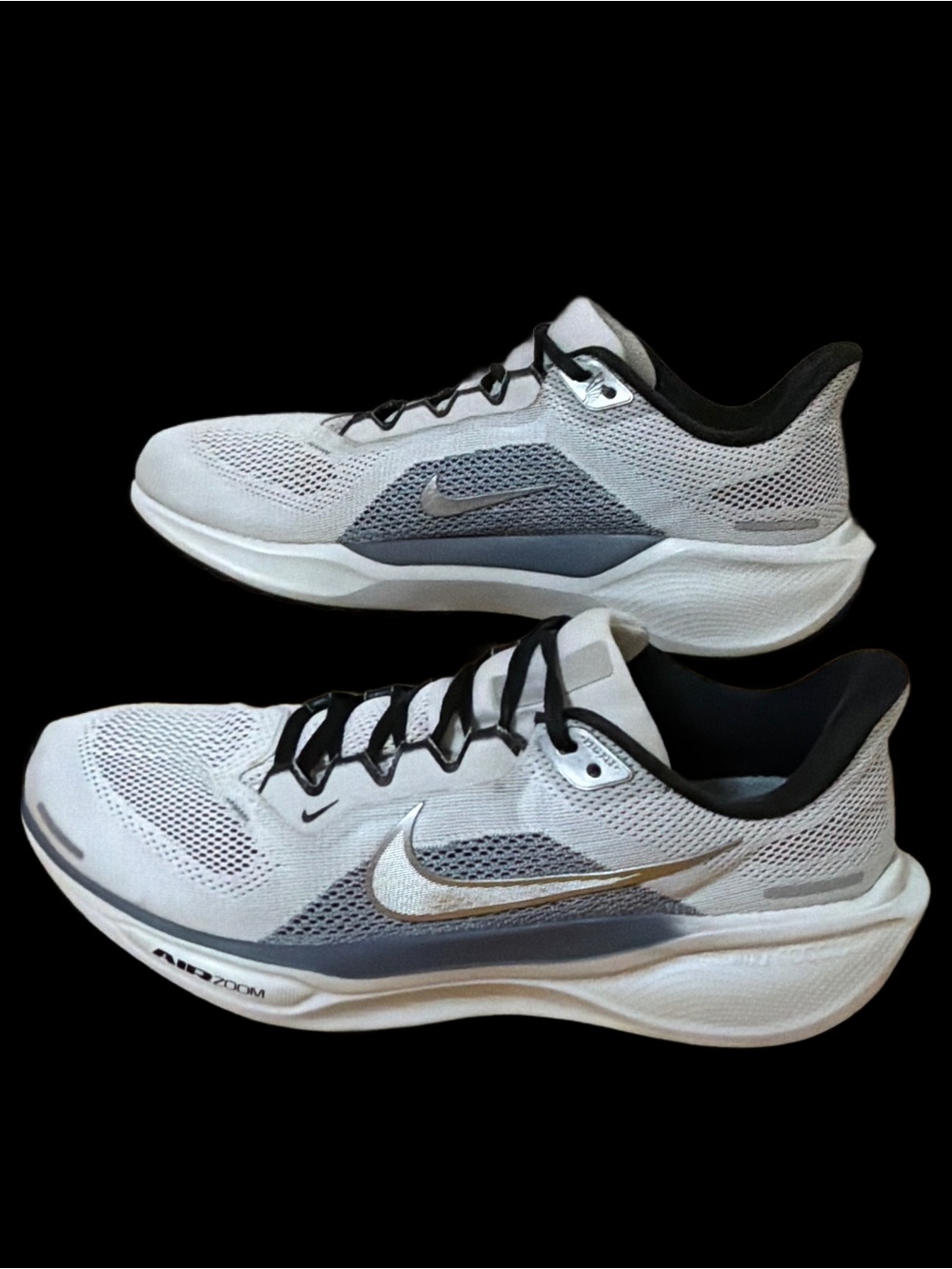 Nike Air Pegasus 42 Men’s White, Gray & Black Runners size 11 GUC